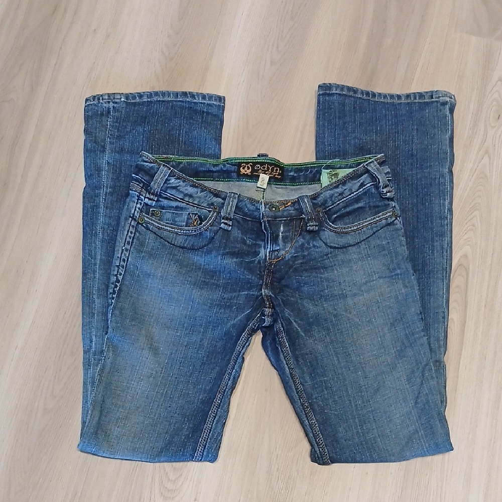 Odyn Women's Straight Leg Blue Jeans